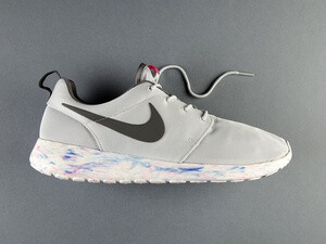 An Exclusive Look at the Nike Roshe Run QS &amp;quot;Marble&amp;quot; Pack的图片
