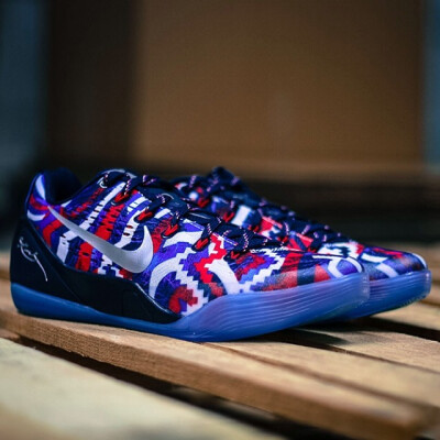 Kobe 9 EM in USA colors