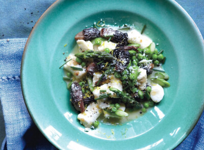 Ricotta Gnocchi with Asparagus, Peas, and Morels Chef Nemo Bolin at Cook &amp;amp; Brown Public House in Providence, RI, turned us on to the technique for this streamlined, no-knead gnocchi dough.