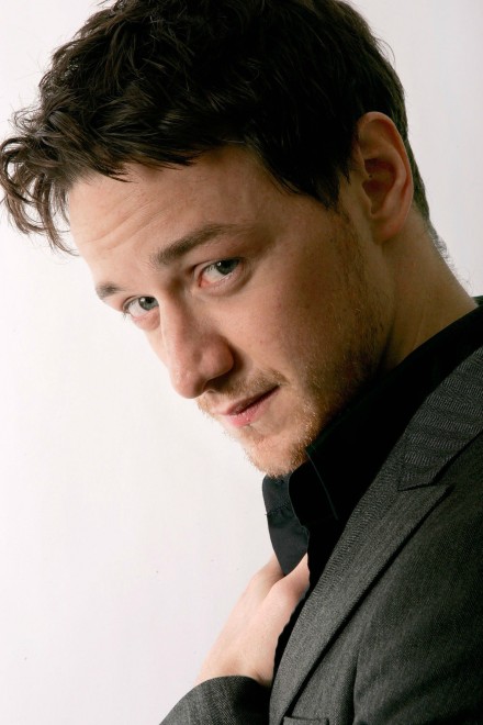 #James McAvoy# 这套苏我一脸的HQ，目前只找到八张，不知道还有没有其他的没找到的，欢迎小伙伴们敲我补充嗷！第三张和第四张45°仰角的悲伤？【滚】防缩图给没看过的小伙伴打个包。都是2000x的高清。最后一张no more me……链接: http://t.cn/RvW95NB 密码: g9j6