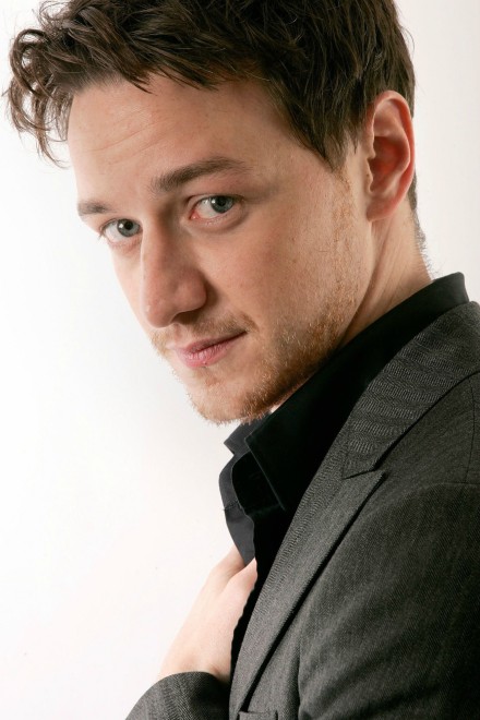 #James McAvoy# 这套苏我一脸的HQ，目前只找到八张，不知道还有没有其他的没找到的，欢迎小伙伴们敲我补充嗷！第三张和第四张45°仰角的悲伤？【滚】防缩图给没看过的小伙伴打个包。都是2000x的高清。最后一张no more me……链接: http://t.cn/RvW95NB 密码: g9j6