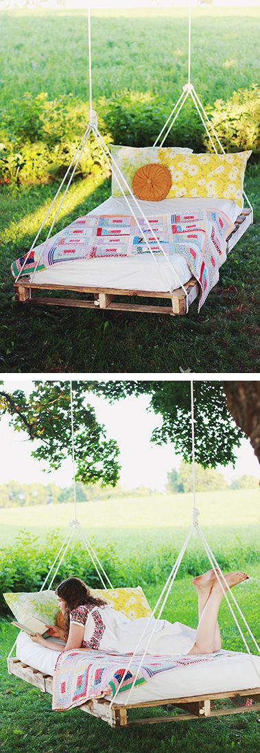 DIY Pallet swing bed