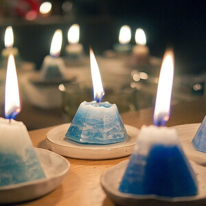 小山蜡烛 创意蜡烛 手工蜡烛 好一點手作事物 好氏研究的图片。小浪漫