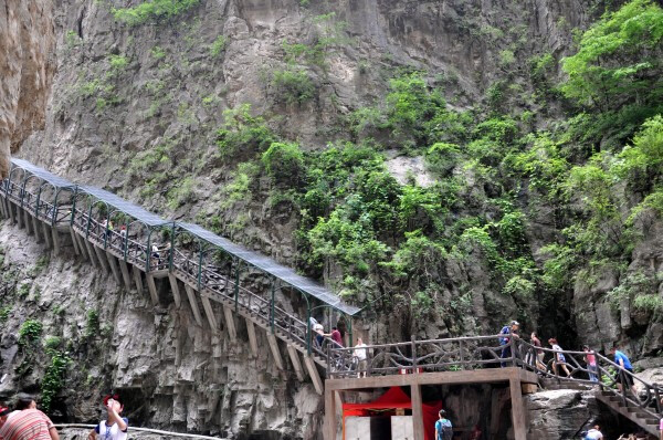 山西长治通天峡风景区 最后走的时候再来最后一张 图片由重庆旅行社www.ytszg.com提供