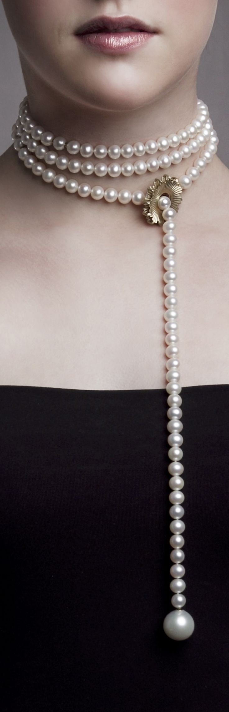 Necklace | Emquies-Holstein. &amp;quot;Mega Chic collection&amp;quot;. Freshwater cultured pearls with 14k gold
