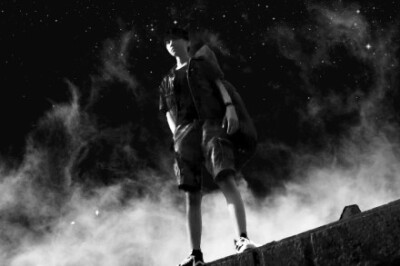 你就是夜空中最亮的星 #我和我的傻屌玛丽苏已如野马脱缰#