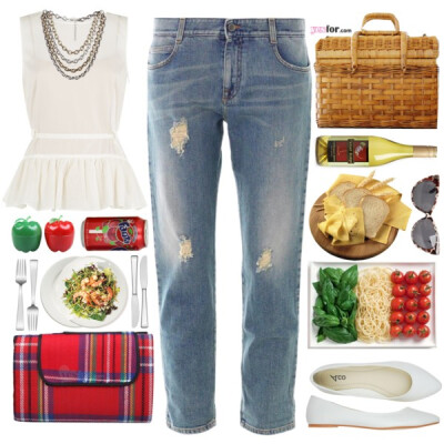 A fashion look from May 2014 featuring RED Valentino blouses, STELLA McCARTNEY jeans and Gypsy SOULE necklaces. Browse and shop related looks.