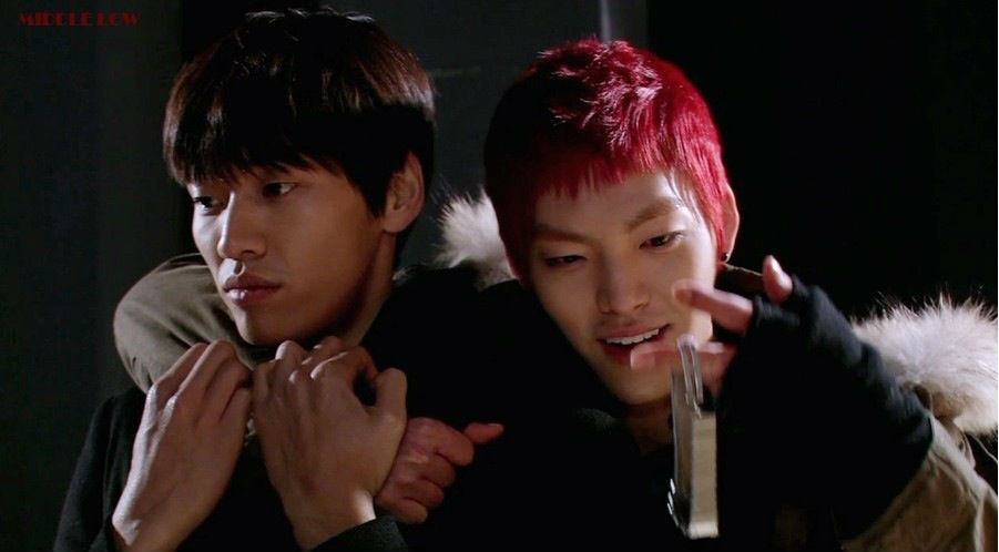 金宇彬和金英光