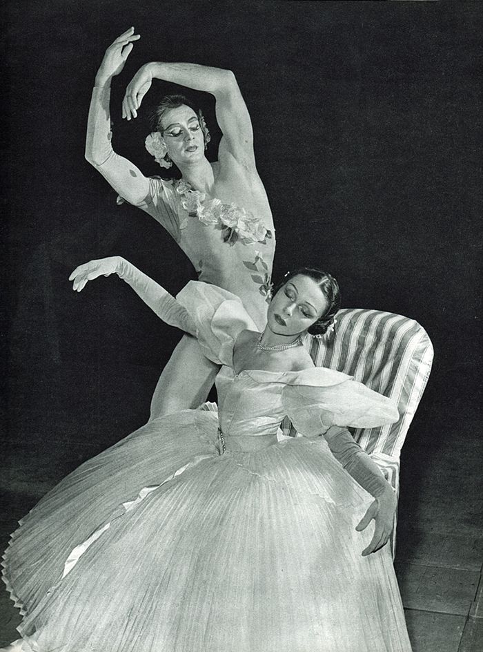 Jean-Paul Andréani (born 1929) and Yvette Chauviré (born 1917) in the Spectre de la Rose. Ballet by Michel Folkine, produced by Serge Lifar. As given at the Paris Opera on April 7, 1954, during a performance in memory of Serge de Diaghilev. Photo by Serge Lido.