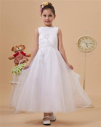 Yarn Ruffles Round Neck Floor Length Flower Girl Dresses