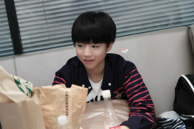 TFboys王俊凯 519重庆至长沙08 cr-TTTing__ 麦当劳 型男 wangjunkai