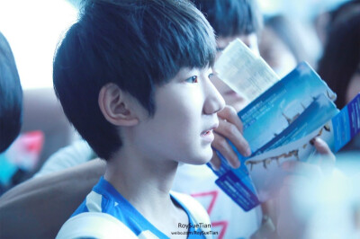 TFBOYS王源 620重庆-首都机场 cr-RoysueTian 微笑 暖男 wangyuan