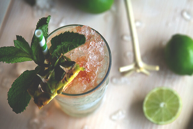 Sotol Swizzle // HonestlyYUM