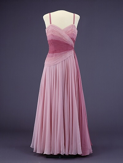 ~Evening dress, Molstad, silk, 1950-54, worn by Crown Princess Märtha~