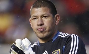 里曼多（美国） 英文名:Nick Rimando 生日:1979-6-17 身高:1.82 体重:86 位置:门将 比赛信息 国家队出场次数/进球数：13次/0进球 曾效力俱乐部：特区联队 本赛季俱乐部出场数：出场8次/0进球 现役俱乐部:皇家盐湖城