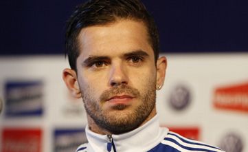 加戈（阿根廷） 英文名:Fernando Gago 生日:1986-4-10 身高:1.78 体重:72 位置:中场 比赛信息 现役俱乐部:博卡青年