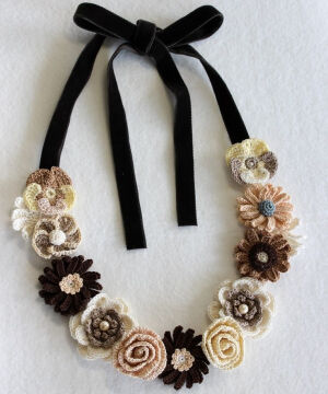 crochet necklace - more likely as a headband