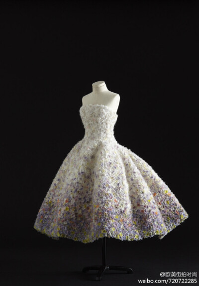 Dior 迷你展,好漂亮的小礼服