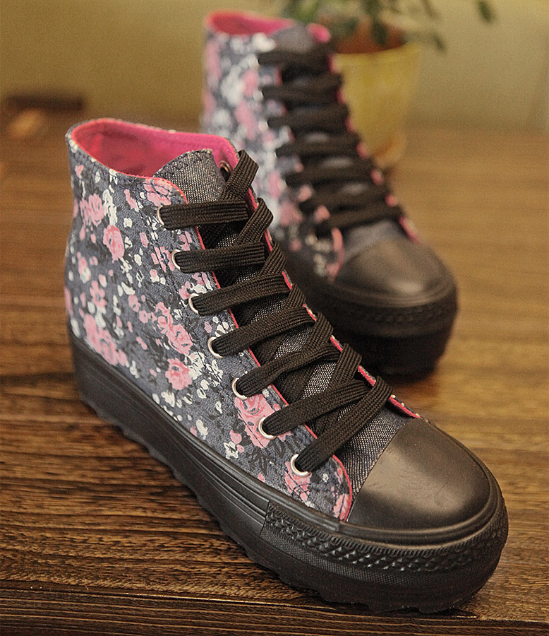 秋季女式高帮复古小碎花松糕底内增高平底系带帆布鞋单鞋