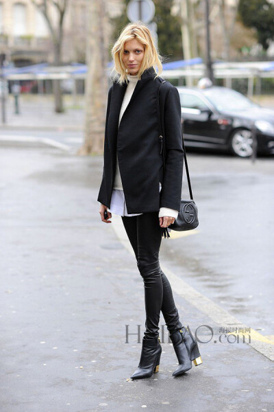 成熟利落的大女人风格，潇洒又帅气！“A”公子的品位真是没得说～