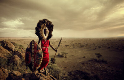 马塞族，肯尼亚和坦桑尼亚：马塞族男子都将成为勇敢的战士视为己任。