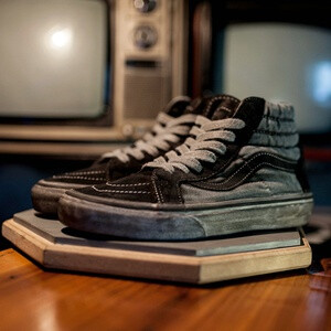 VANS/万斯 SK8-Hi 黑色水洗做旧California帆布鞋高帮男鞋包邮的图片