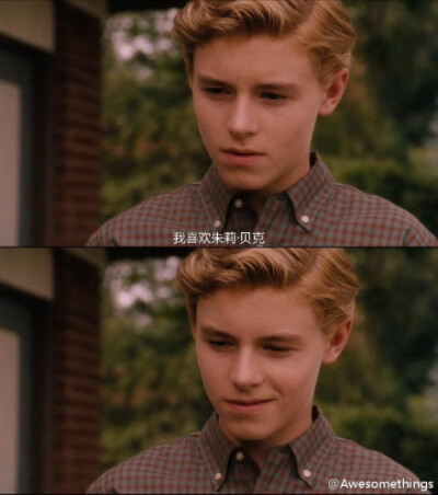 电影《怦然心动》中的那个小男主角 95年澳大利亚演员Callan McAuliffe