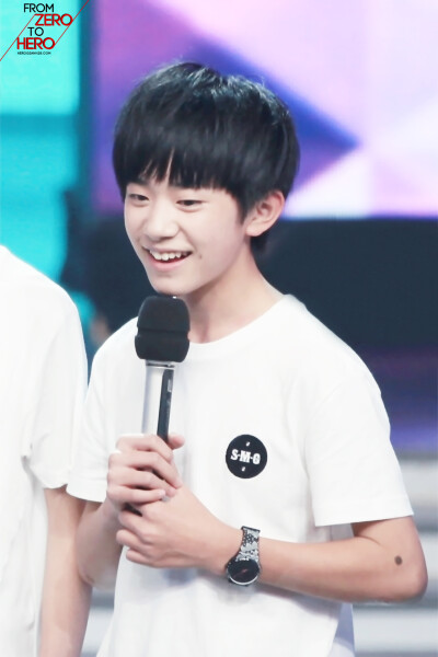 #易烊千玺#萌萌哒~