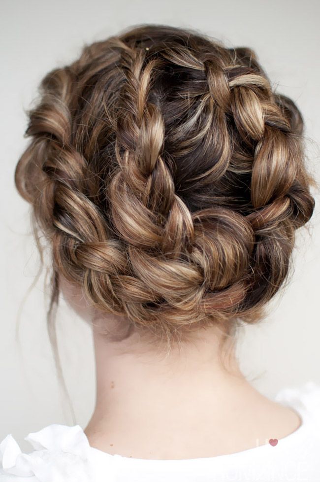 Love this for your flower girl or bridesmaid #weddinghairideas