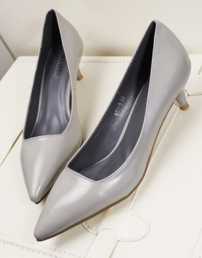 韩版尖头漆皮大红米色黑色灰色新款女式单鞋低跟小跟鞋高跟鞋