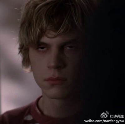 #ahs##tate#不一样的美不一样的颜艺@离子问石墩儿莎士咚亚 截图ww儿砸真是横看竖看都好看