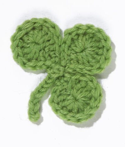 crochet leaves | Crochet Flower: Clover Leaf | Craft Recipes | Free daily craft ...