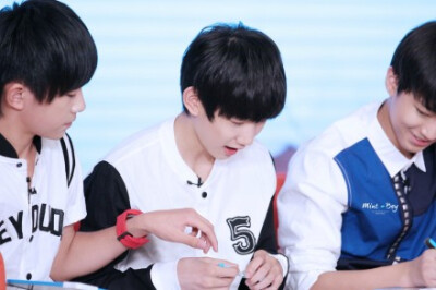 #王源# 0717优酷牛人9pics▷www.mintboy1108.com◁你很酷！！！！！！@TFBOYS-王源