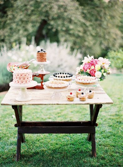 wedding dessert table婚礼甜品桌