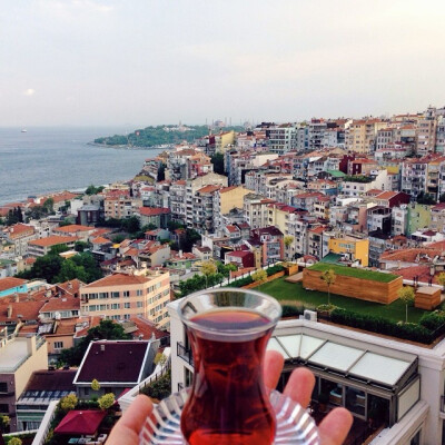 Yaşadığım şehrin tarihini en güzel ben anlatırım diyorsan, şehrini anlatan fotoğraflarını #tarihimiras hashtagiyle paylaş! Park Bosphorus Hotel'den muhteşem hediyeler kazanmak için @parkb…