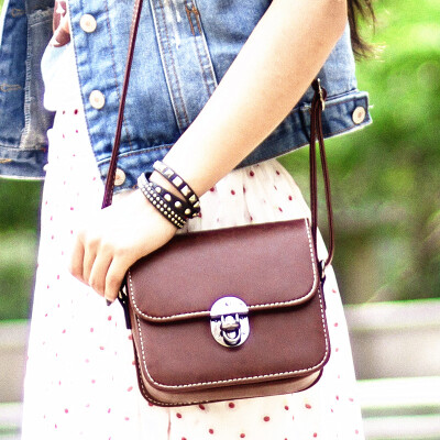 韩版潮文艺复古包棕色小包包单肩斜跨锁扣包女包差包