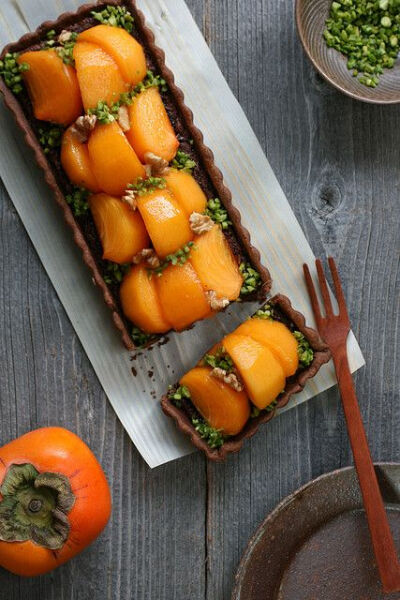 Persimmon and Chocolate Tart