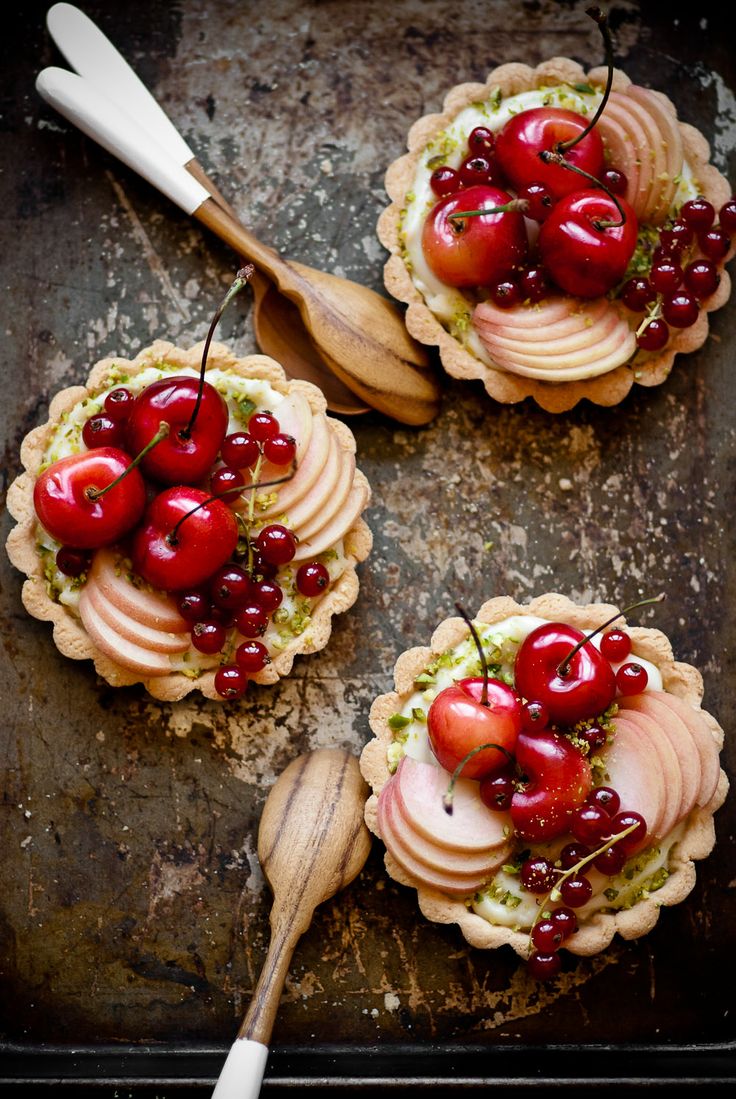 Stone fruit tarts