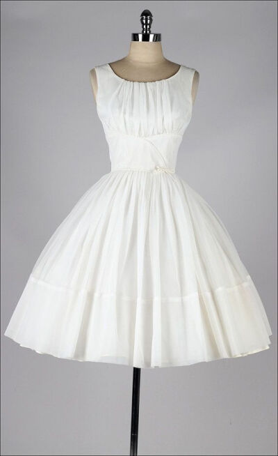 vintage 1950s dress . cream chiffon . classic by millstreetvintage