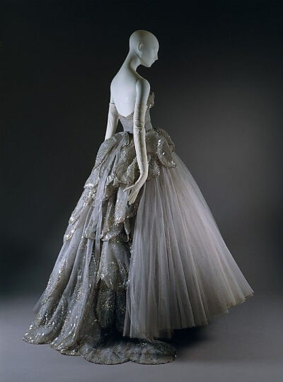 Christian Dior &amp;quot;Venus&amp;quot; Circa Fall/Winter 1949-1950