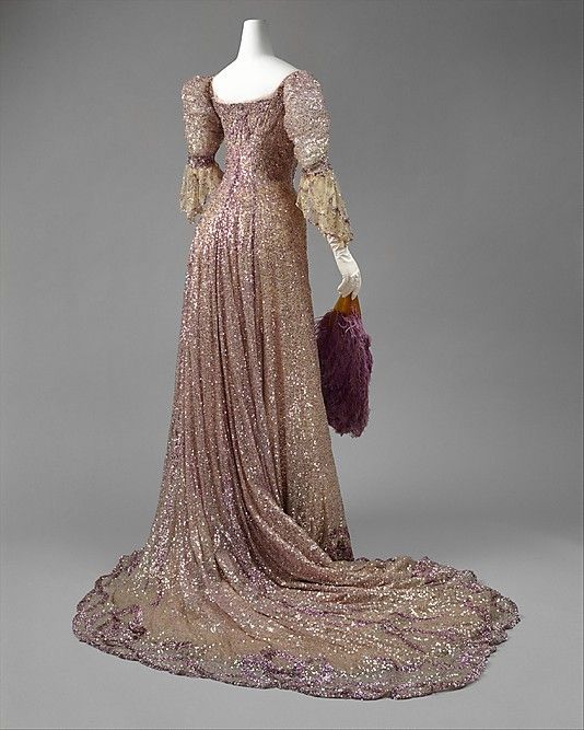 Henriette Favre Haute Couture evening beaded gown from 1902 French. Made from silk and sequins and paillette.