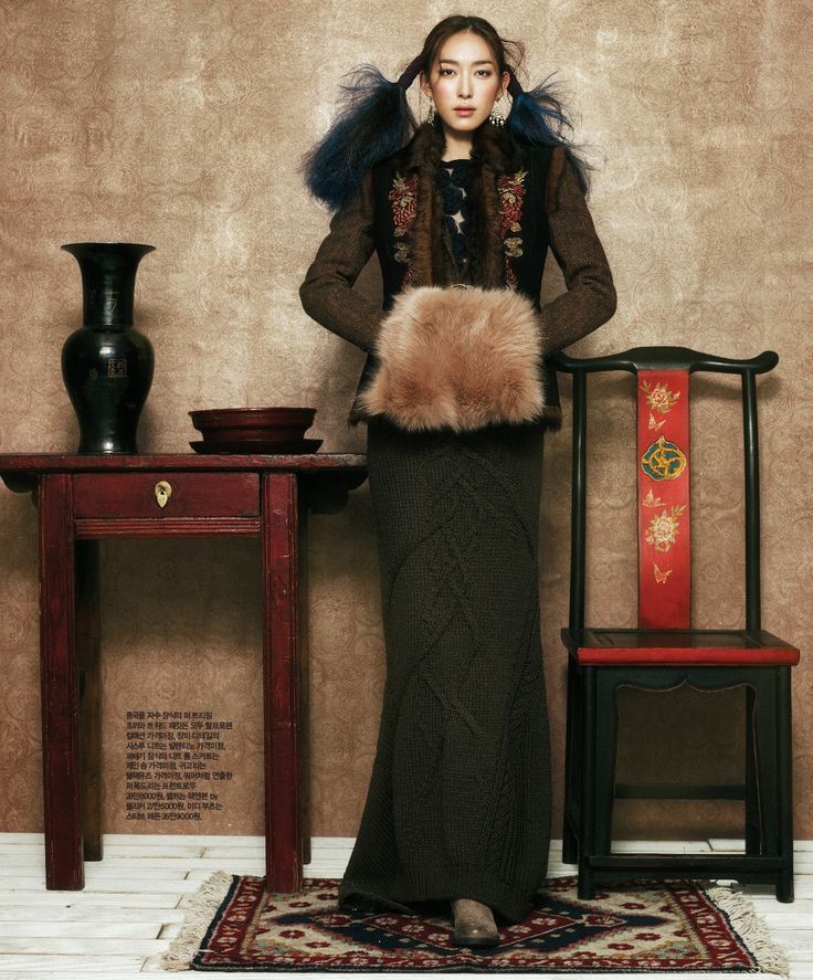 Rising Sun Full Moon, Ji Hyun Jeong, Kim Youngjun, Singles Korea January 2012.