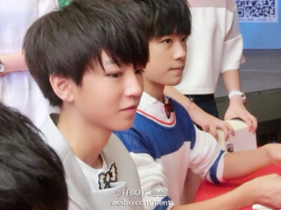 TFBOYS，一周年快乐。