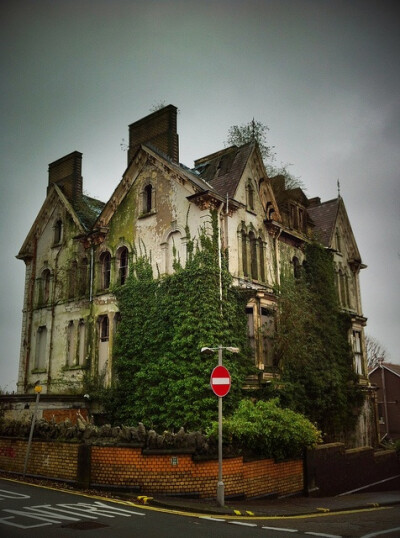 Danbert Hall in the County of Swansea, Wales - This large Victorian town house with three stories and attics is a grade two listed building, built in the 1880s for Daniel Edwards. But he never lived a…