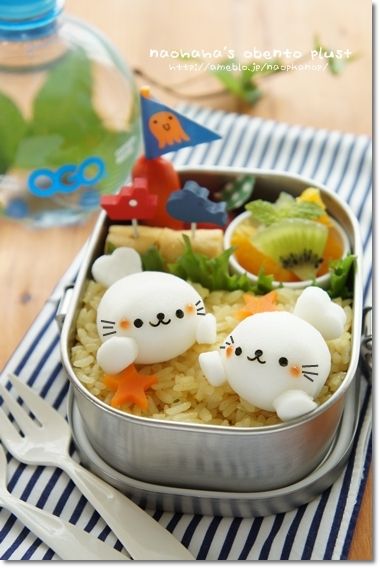 baby seal bento ♥ Bento. http://www.badassbutton.com/ttqttd13