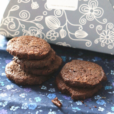 世界和平花轮自制巧克力曲奇 巧克力饼干 黑巧克力般新鲜发货