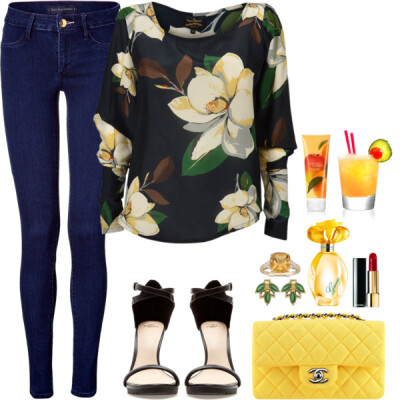 A fashion look from June 2014 featuring Vivienne Westwood Anglomania blouses, Juicy Couture leggings and Zara sandals. Browse and shop related looks.