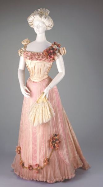 ~Evening Dress 1898-1901~ The Cincinnati Art Museum