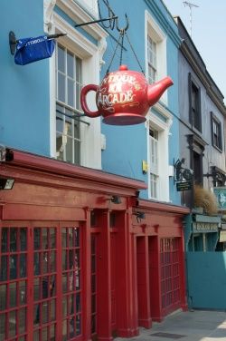 The Red Teapot is a well-known antiquarian store at Portobello Road in West London.