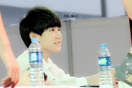 #TFBOYS王源# 140809 广州安捷动漫展 1P